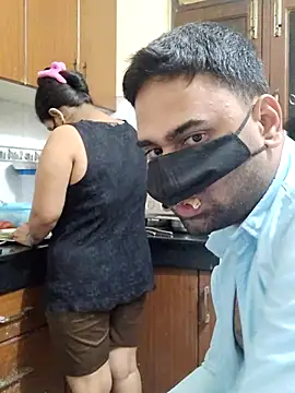 Snapshot of IND_COUPLE1 chatting on March 4, 2:21 pm IND COUPLE1 online show from March 4, 2:21 pm