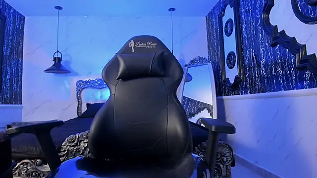 NAILAHARD online show from January 6, 4:02 pm