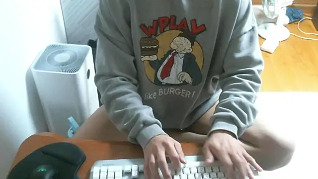 Stellan 0412 online show from February 3, 6:22 am