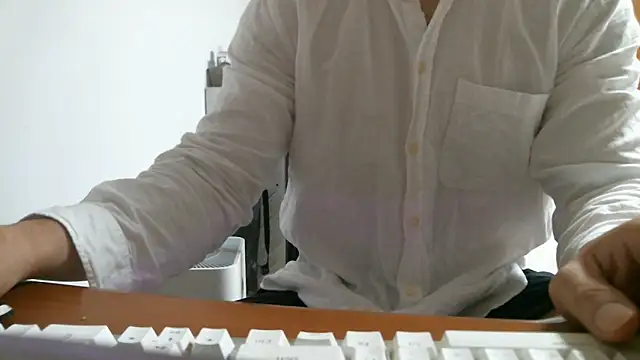 Snapshot of Stellan_0412 chatting on March 27, 4:29 pm Stellan 0412 online show from March 27, 4:29 pm