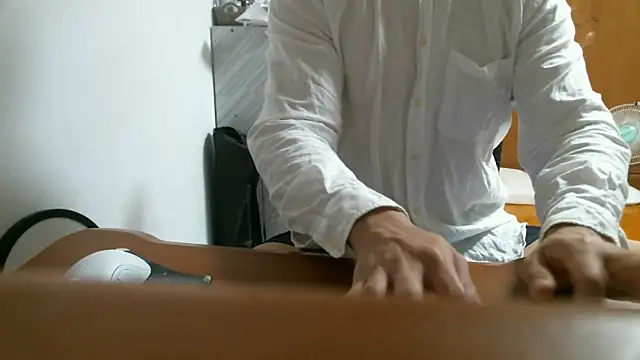 Snapshot of Stellan_0412 chatting on June 3, 4:01 pm Stellan 0412 online show from June 3, 4:01 pm