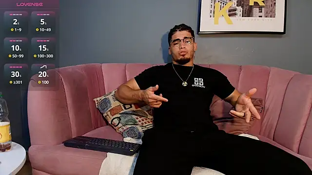 Snapshot of dante_fox_ chatting on February 9, 1:00 am dante fox online show from February 9, 1:00 am
