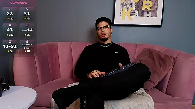 Snapshot of dante_fox_ chatting on March 5, 1:42 am dante fox online show from March 5, 1:42 am