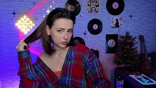 GloriaElmer online show from December 13, 9:13 am
