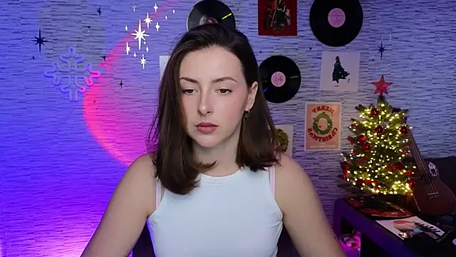 GloriaElmer online show from January 10, 12:47 pm
