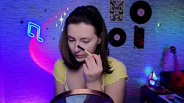 GloriaElmer online show from February 7, 6:03 am