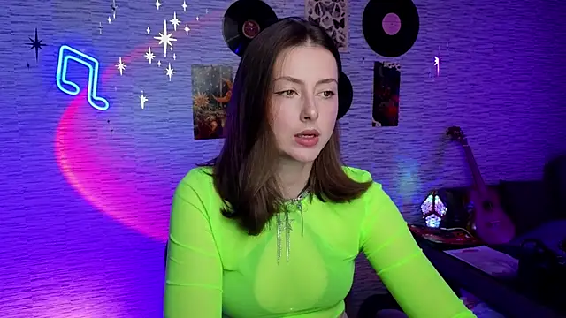 GloriaElmer online show from March 14, 10:07 am