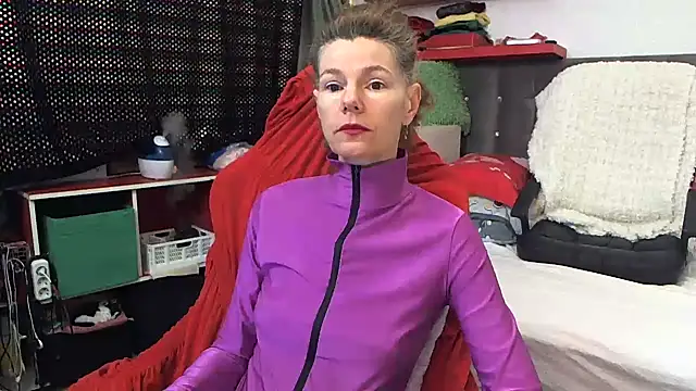 kellyterapy online show from February 2, 5:42 am