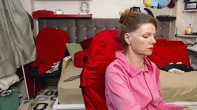 kellyterapy online show from October 5, 4:05 pm