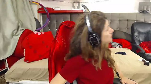 kellyterapy online show from November 2, 1:19 am