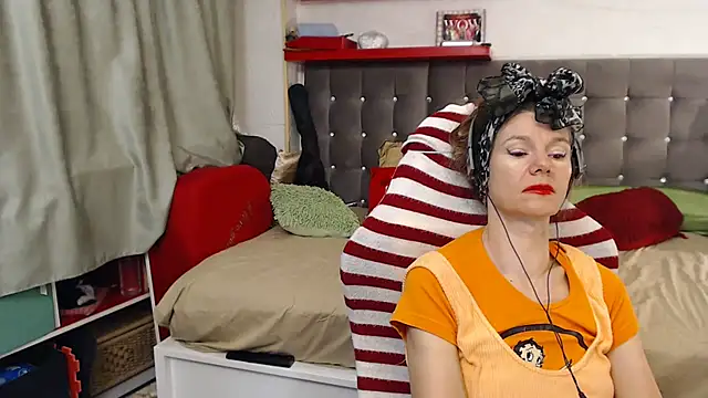 kellyterapy online show from December 13, 7:53 pm