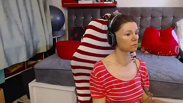 kellyterapy online show from May 4, 2:13 pm
