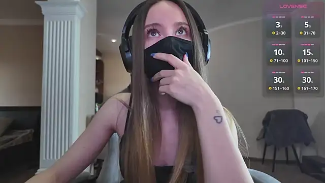 CreamAssk online show from April 3, 12:14 pm