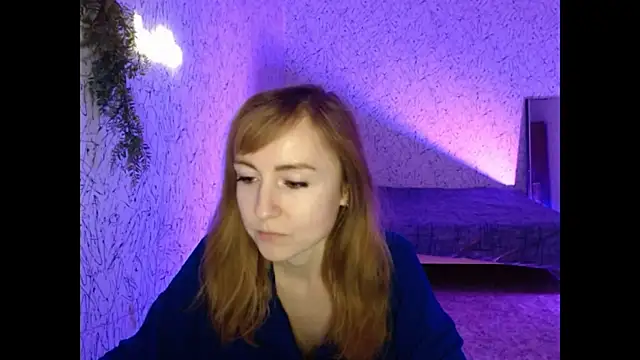 Athena Richards online show from December 8, 4:18 pm