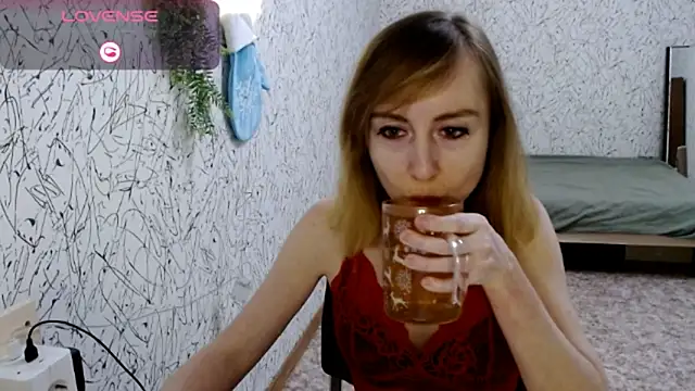 Snapshot of Athena_Richards chatting on February 20, 2:50 pm Athena Richards online show from February 20, 2:50 pm