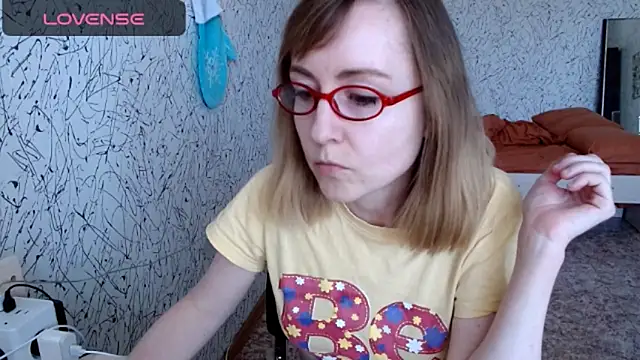 Snapshot of Athena_Richards chatting on April 1, 8:48 am Athena Richards online show from April 1, 8:48 am