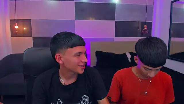 Juan Nd Steven online show from December 12, 7:30 am