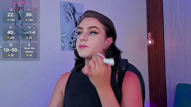 Snapshot of miah_connor chatting on October 27, 7:51 pm miah connor online show from October 27, 7:51 pm