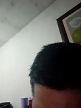 Snapshot of Alonsomadeira chatting on March 24, 5:34 am Alonsomadeira online show from March 24, 5:34 am