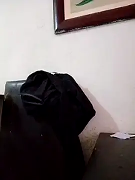 Snapshot of Alonsomadeira chatting on March 24, 5:40 pm Alonsomadeira online show from March 24, 5:40 pm