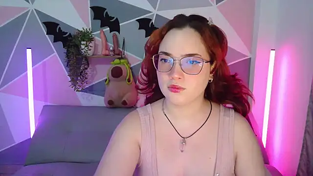 AndrewAnndCherry online show from October 7, 11:57 pm