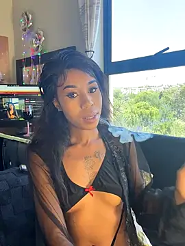 Snapshot of Dime-__ chatting on October 23, 10:36 am Dime- online show from October 23, 10:36 am