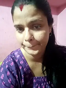 Hot Pakhi online show from December 1, 4:29 pm