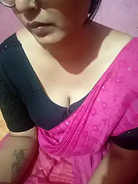 Hot Pakhi online show from December 4, 3:54 pm