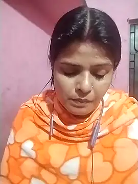 Hot Pakhi online show from January 7, 3:46 am