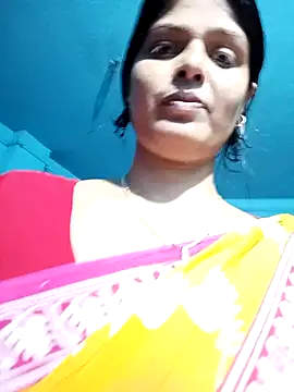 Hot Pakhi online show from January 17, 2:07 pm
