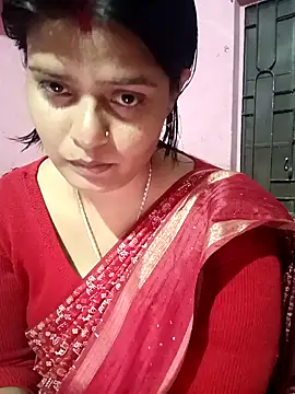Hot Pakhi online show from January 20, 8:30 am
