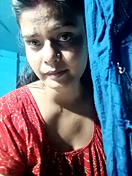 Hot Pakhi online show from February 1, 5:37 pm