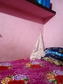 Hot Pakhi online show from February 21, 12:28 pm