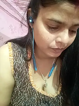 Hot Pakhi online show from February 21, 6:37 pm