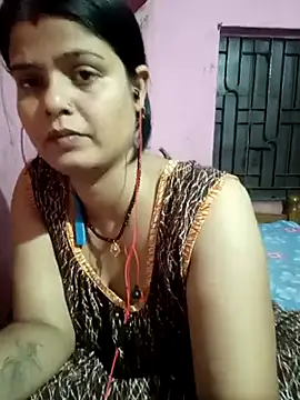 Hot Pakhi online show from March 12, 11:53 am