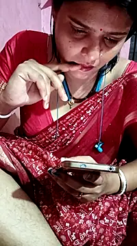 Hot Pakhi online show from March 14, 2:08 pm