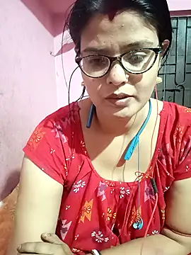 Hot Pakhi online show from March 19, 3:30 am