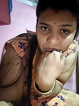 Hot Pakhi online show from November 13, 4:50 pm