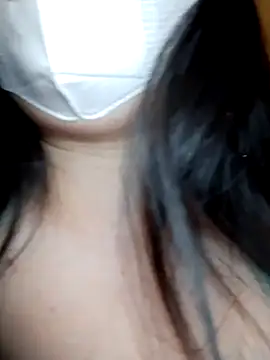 Snapshot of Lilibae69 chatting on March 29, 12:54 am Lilibae69 online show from March 29, 12:54 am