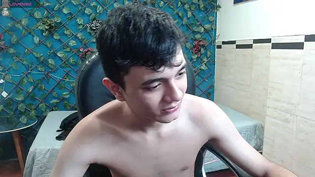 Waturox online show from October 2, 7:10 pm