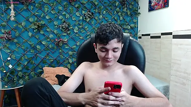 Waturox online show from October 3, 7:44 pm