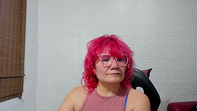 Salomeediaz  online show from February 18, 9:09 pm