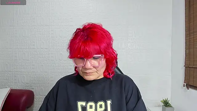 Salomeediaz  online show from March 6, 8:05 pm