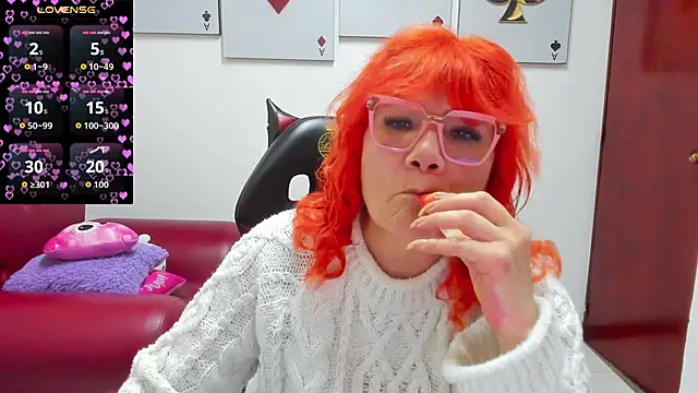 Salomeediaz  online show from May 4, 9:11 pm