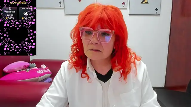 Salomeediaz  online show from May 5, 9:01 pm