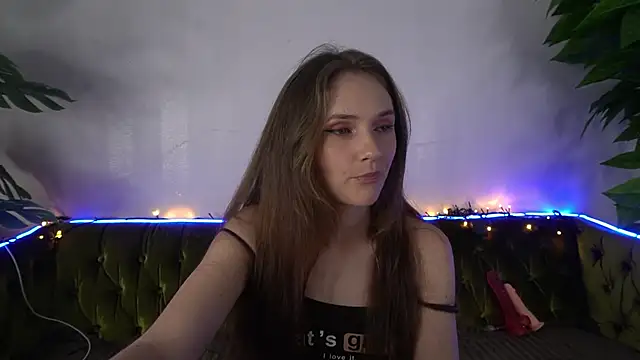 Snapshot of PamelaXX_ chatting on February 10, 3:46 am PamelaXX online show from February 10, 3:46 am