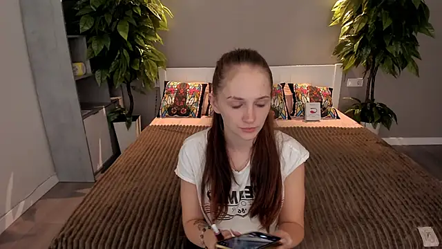 PamelaXX  online show from September 27, 8:03 pm