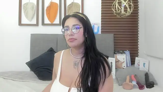 Scarleth swann online show from March 1, 8:34 am