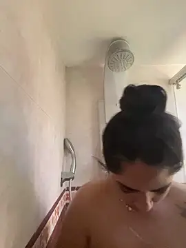 Charlotte cute18 online show from December 10, 2:28 pm