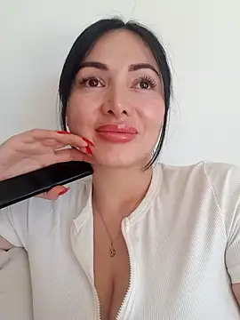  monicab online show from January 18, 7:04 pm